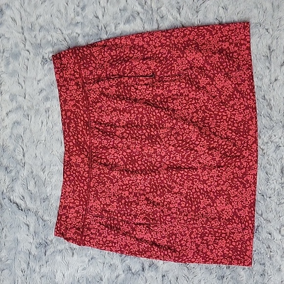 Jockey Red/Pink Floral Skort, Women's Size Extra Large, Great Condition - Picture 1 of 7